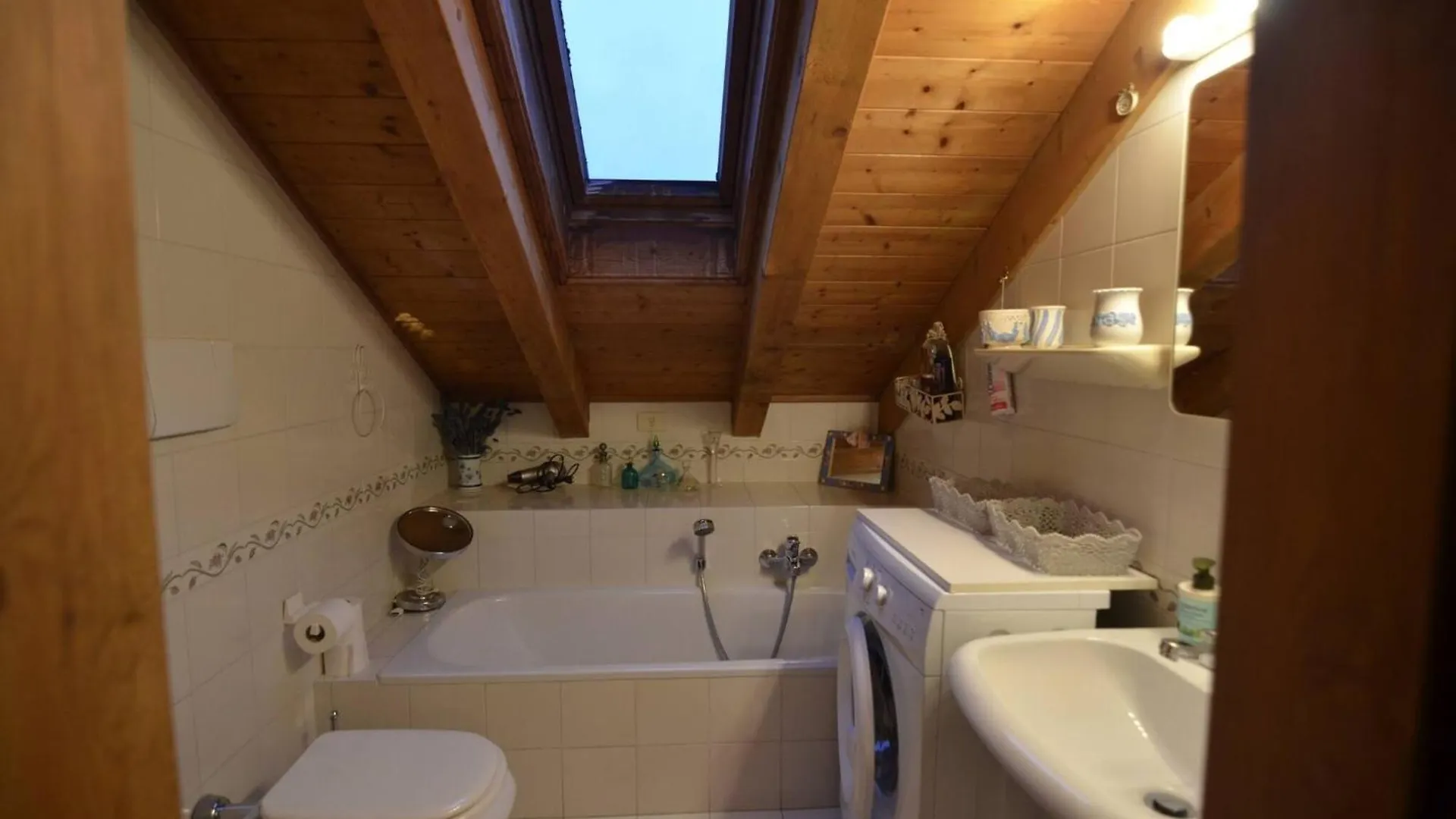 Cozy Attic In The Center Of San Vito Apartment San Vito di Cadore